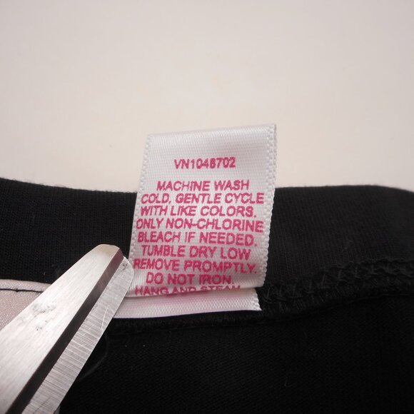 Vintage Y2K Xhilaration Women's XL Lot of 2 Skirts Red Black NWT Pull-on - Picture 10 of 13